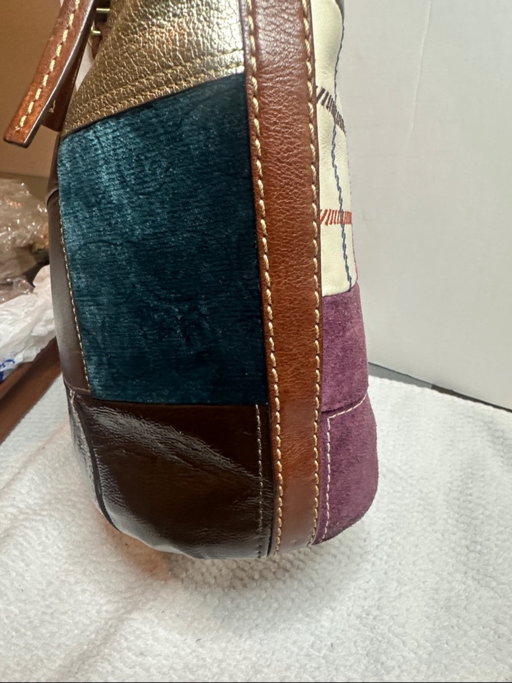 Coach 2007 Multi-Panel Patchwork Leather & Suede bucket Bag - Picture 3 of 12